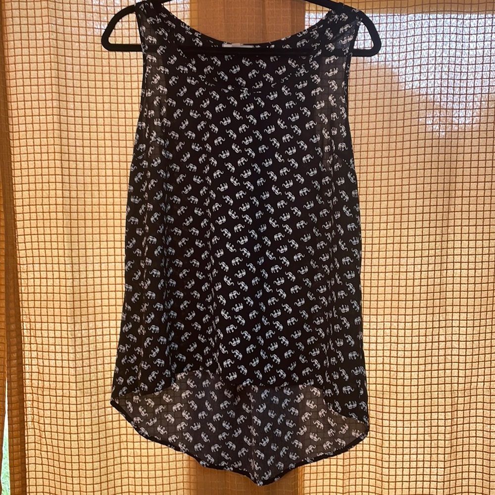 Pleione Black and White Elephant Tank